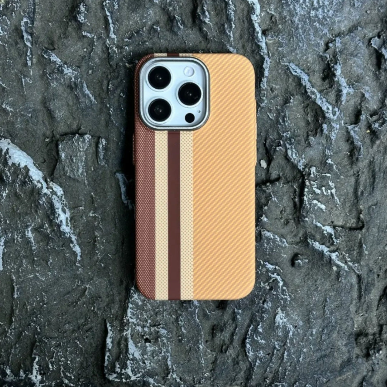 Carbon Fiber MagSafe Cover