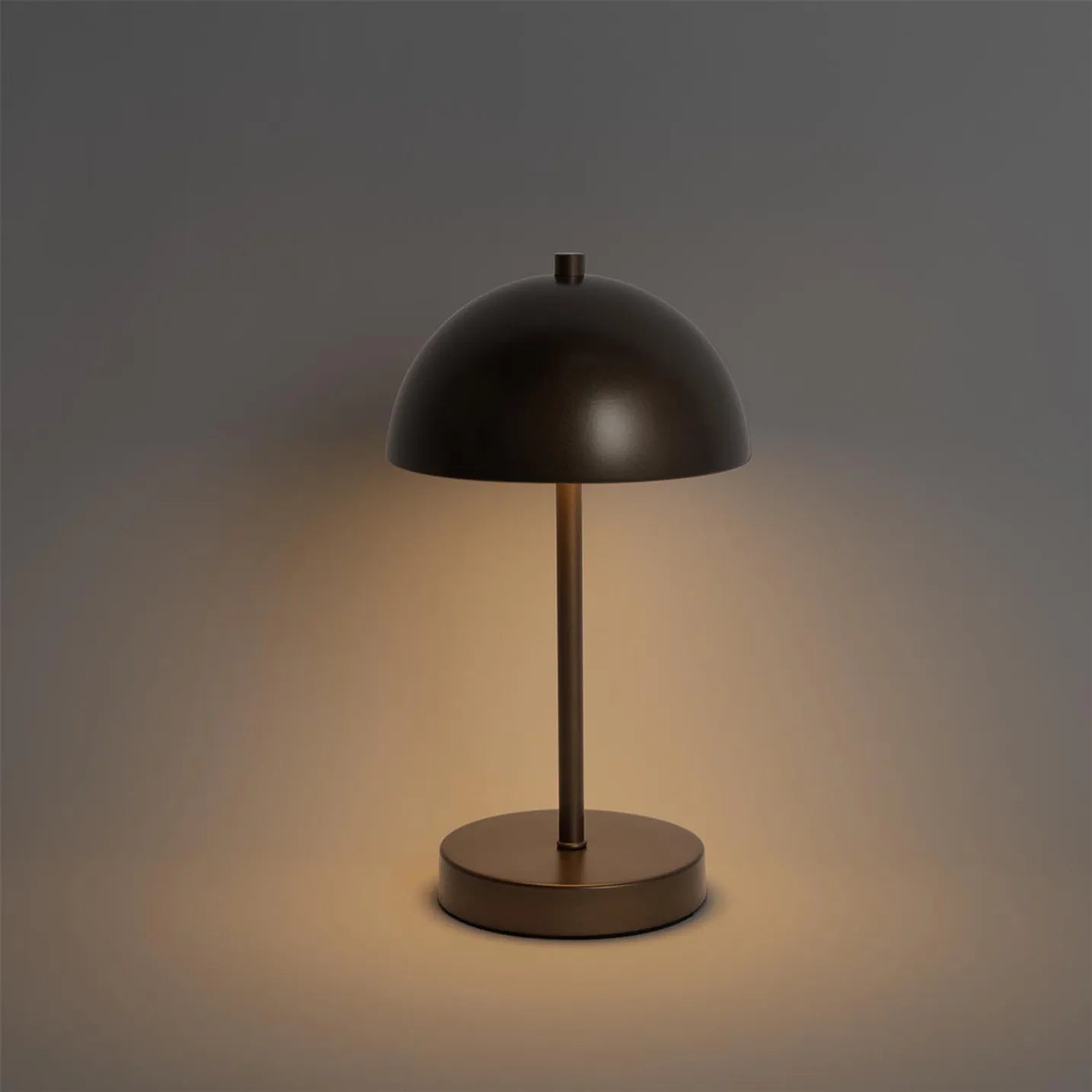 Moderne dimmbare LED kabellose aufladbare Tischlampe
