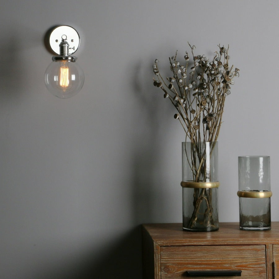 Deacon - Glas-Globus Wandleuchte
