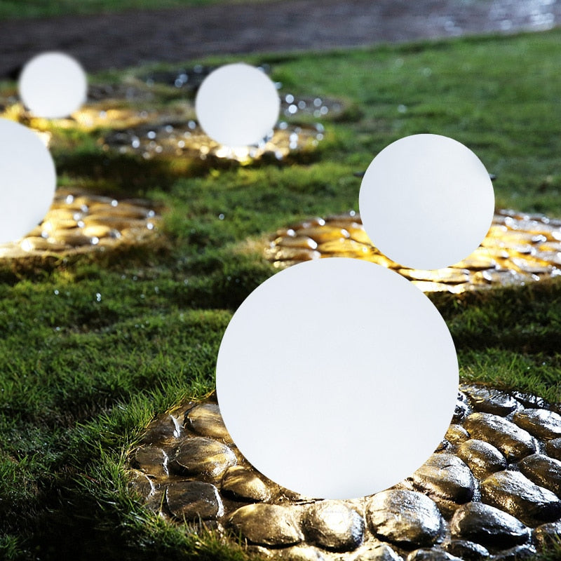 Lunar Kabelloses LED Innen- & Außen-Tischlicht