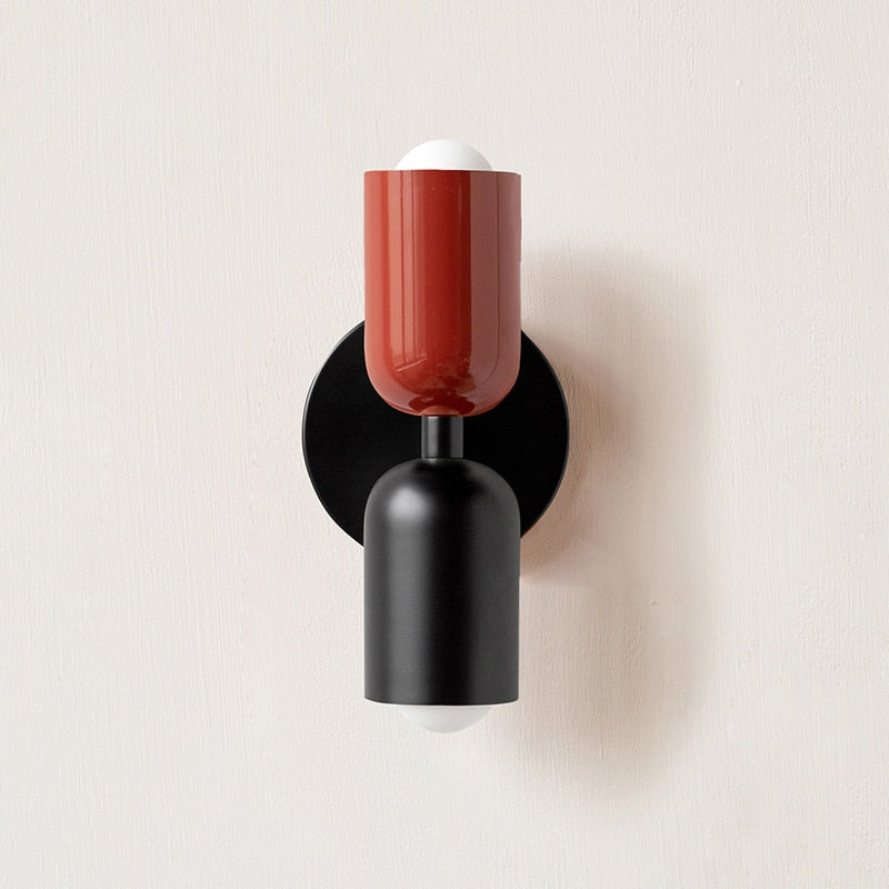 Bunte Minimalistische Zwei-Birnen-Wandlampe