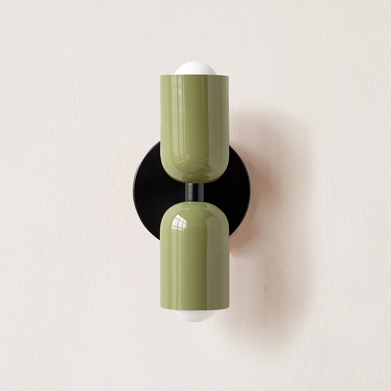 Bunte Minimalistische Zwei-Birnen-Wandlampe