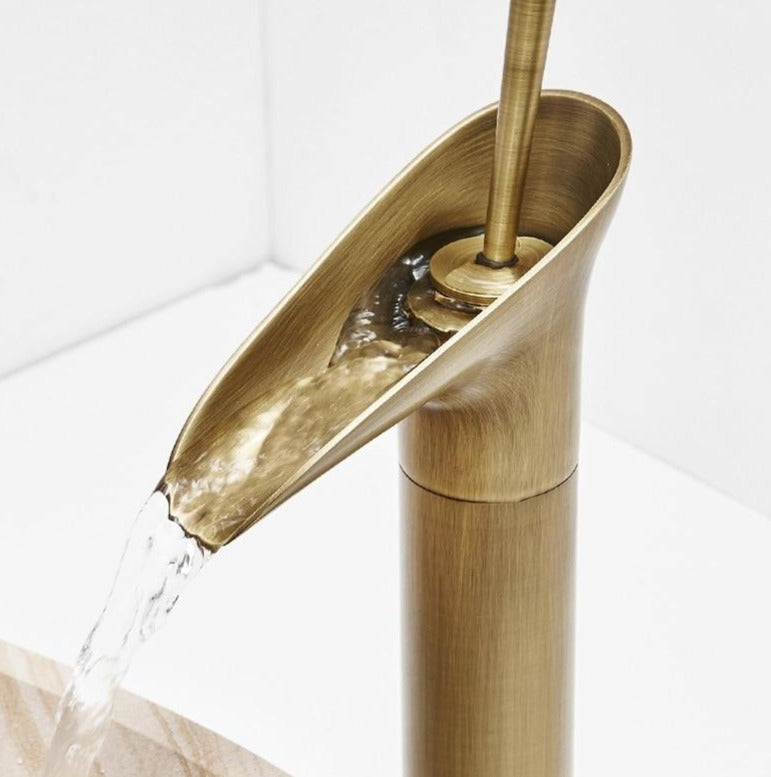 Designer Oriental Wasserfallarmatur
