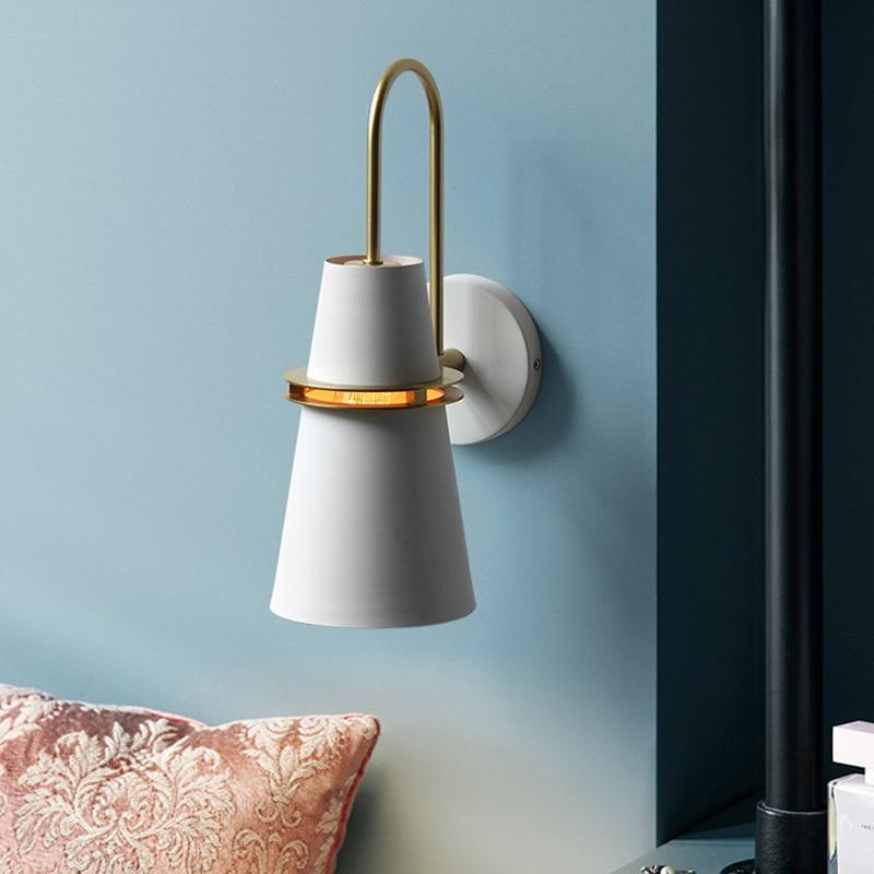 Regina - Moderne Wandlampe