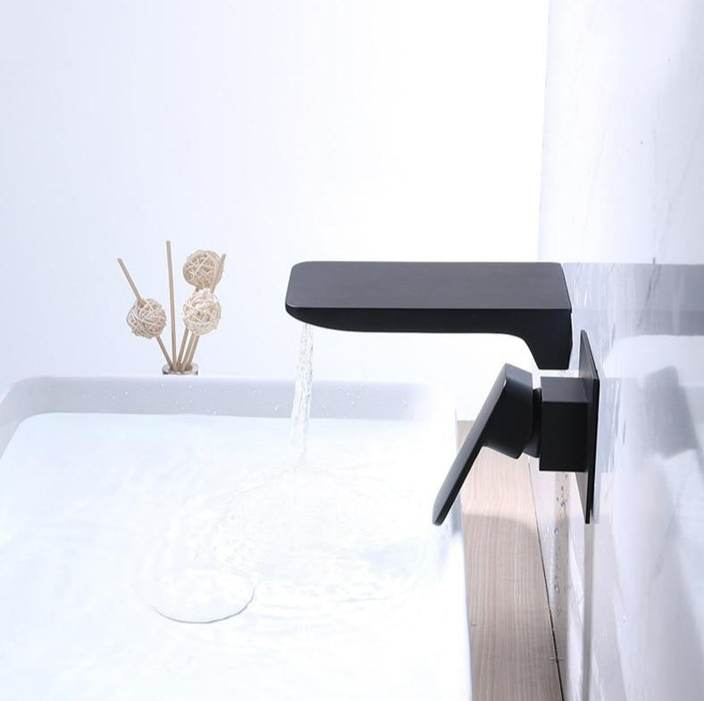 Moderne Wandmontagearmatur