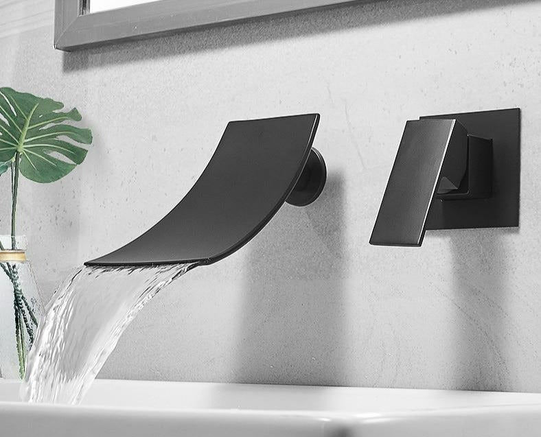Wandmontierte Gebogene Wasserfallarmatur