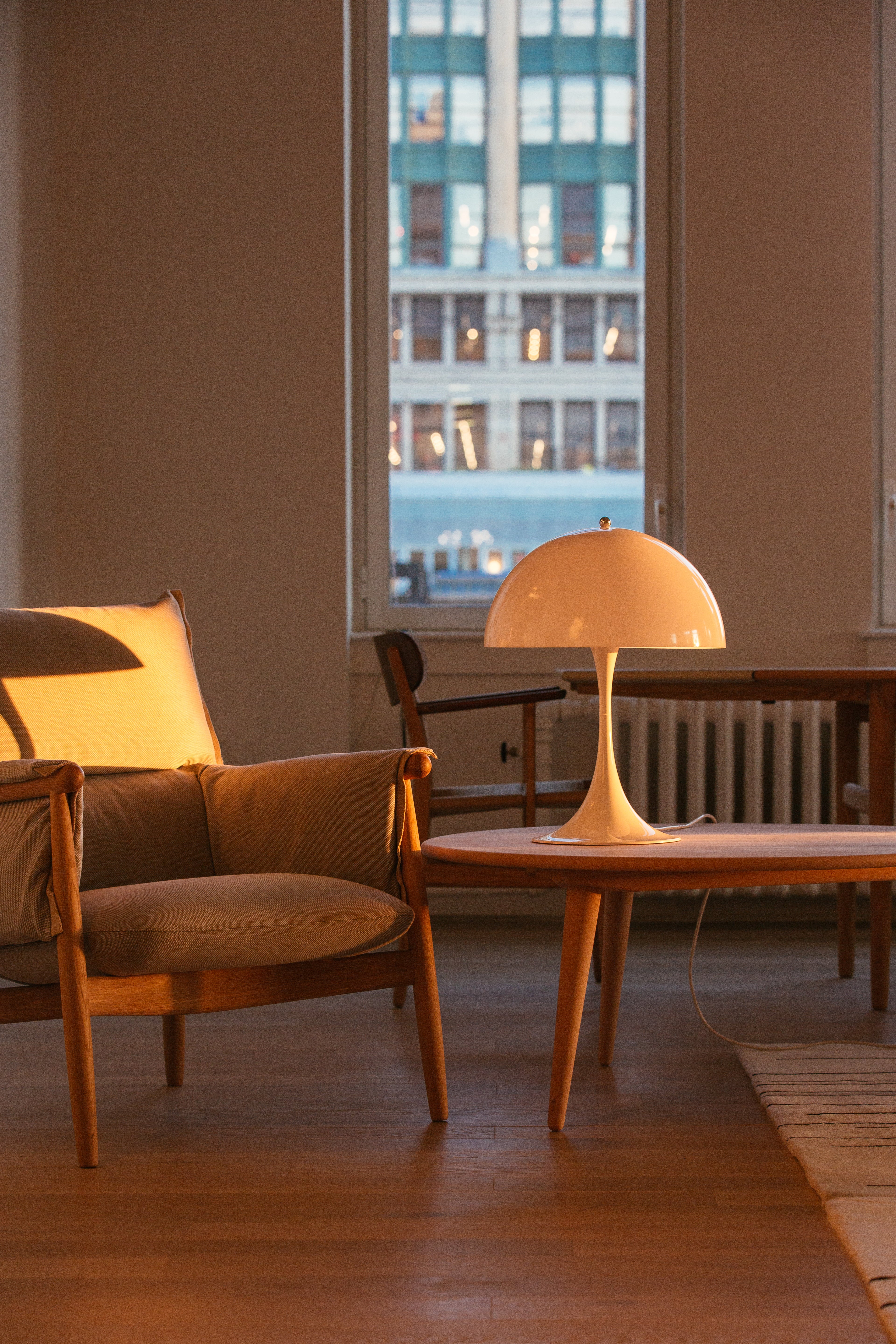 Panthella 400 Table Lamp