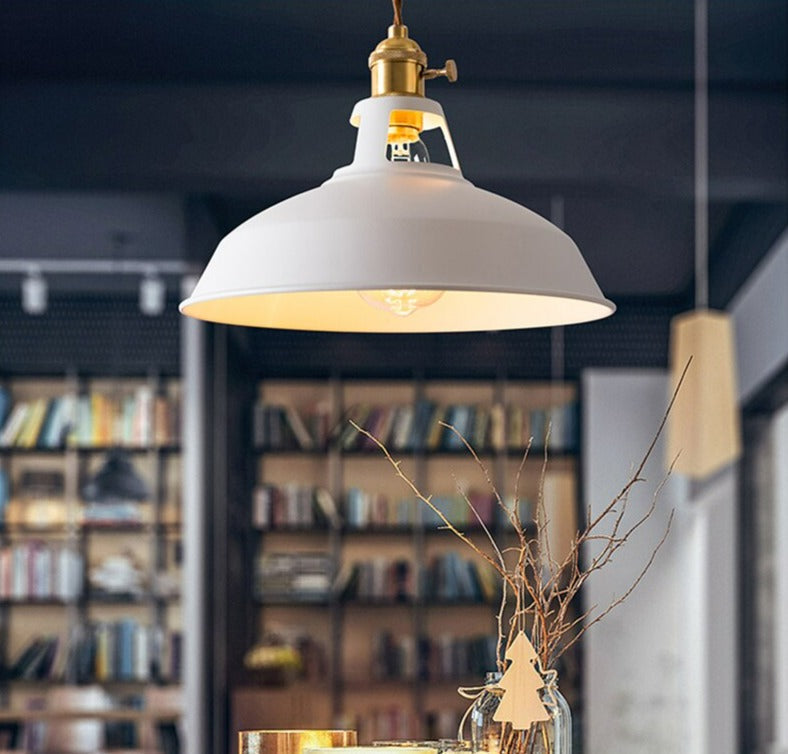 Farbige Retro Pendelleuchten