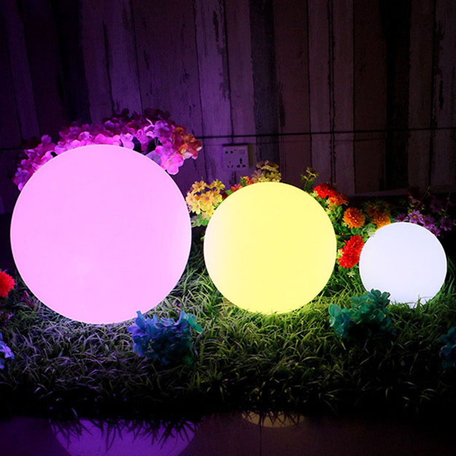 Lunar Kabelloses LED Innen- & Außen-Tischlicht