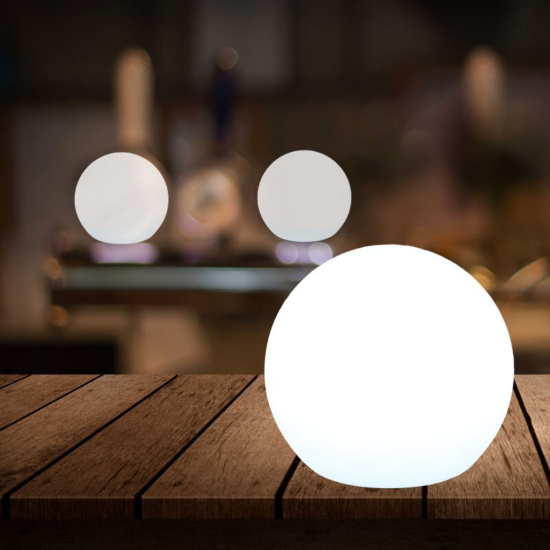 Lunar Kabelloses LED Innen- & Außen-Tischlicht