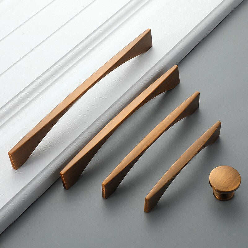 Moderne Bronze Schrank- & Schubladen-Griffe