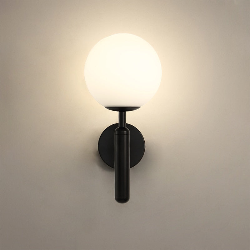 Moderne Glas-Globus Wandleuchte