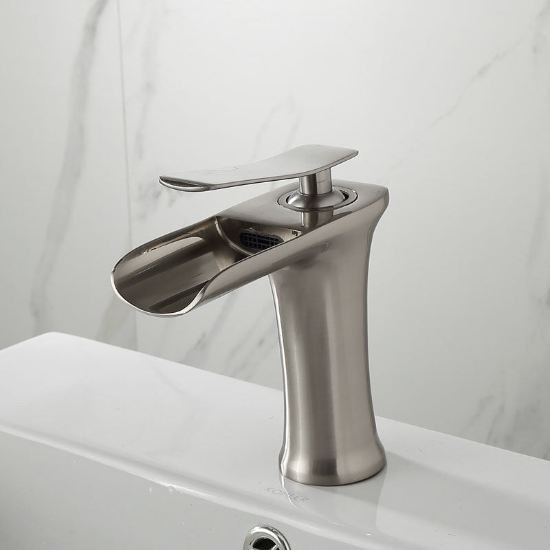Alta - Wasserfall Badezimmerarmatur