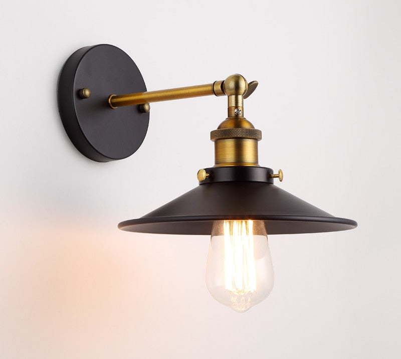 Industrielle Vintage-Wandlampe