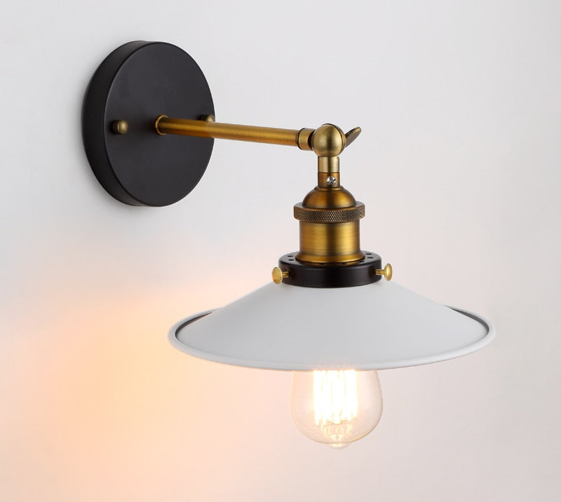 Industrielle Vintage-Wandlampe