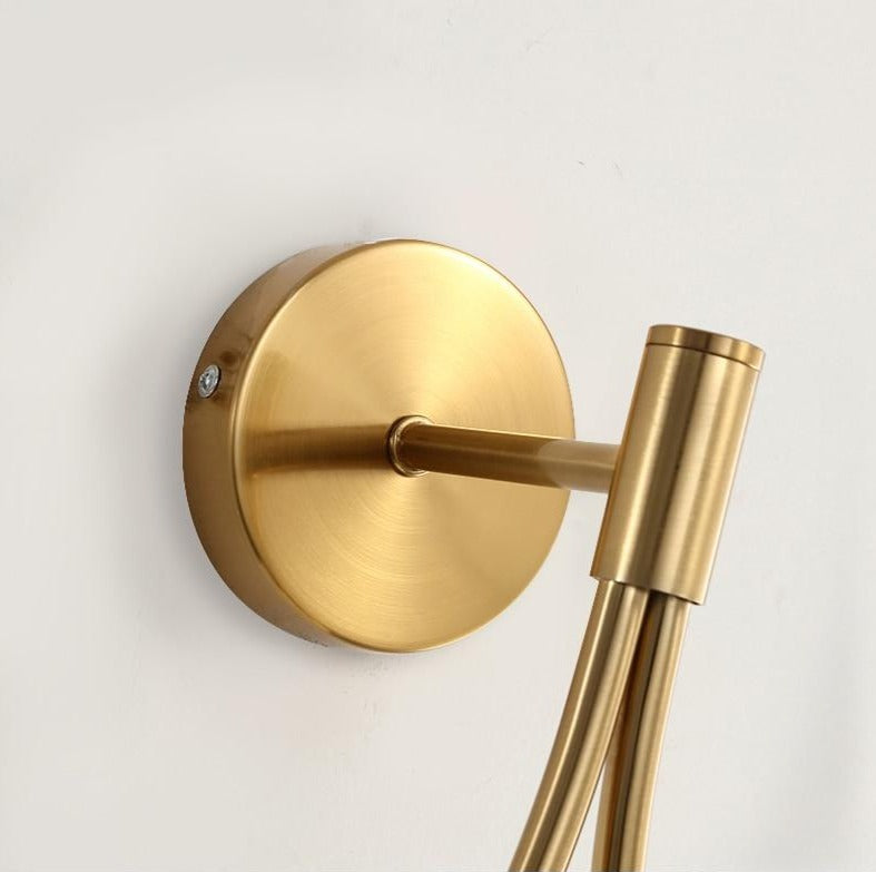 Nordische Mattglas-Globus-Wandlampe