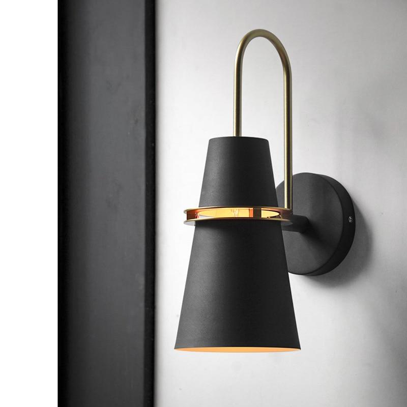 Regina - Moderne Wandlampe