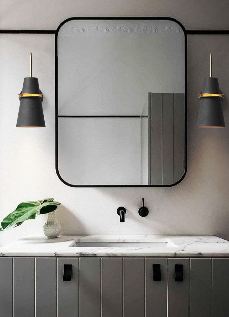 Regina - Moderne Wandlampe