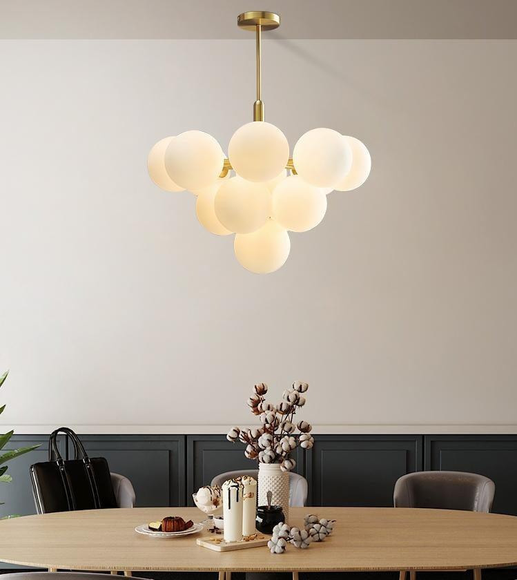 Juno - Frosted Glass Globe Kronleuchter