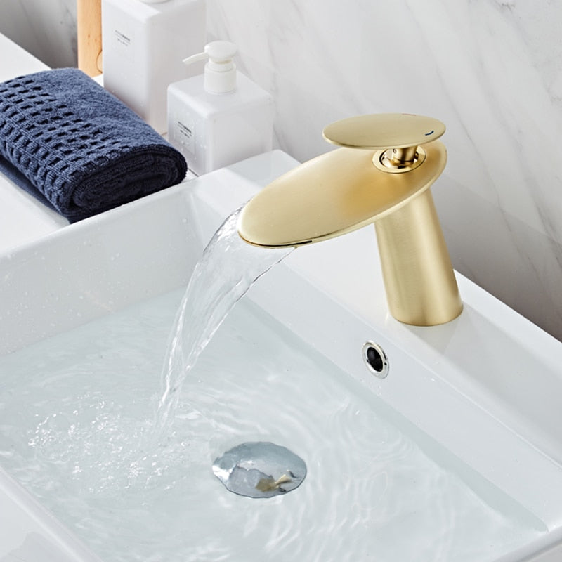 Atlantic - Moderne Wasserfallarmatur