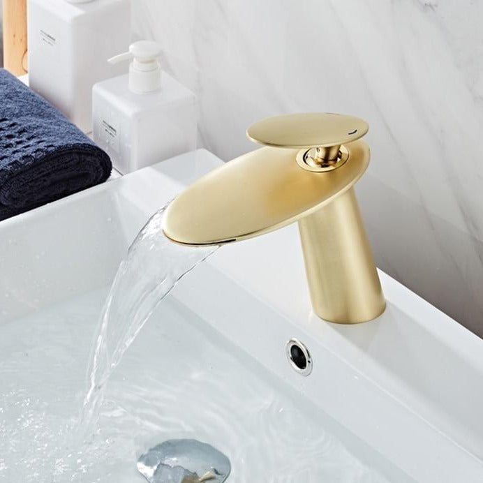 Atlantic - Moderne Wasserfallarmatur