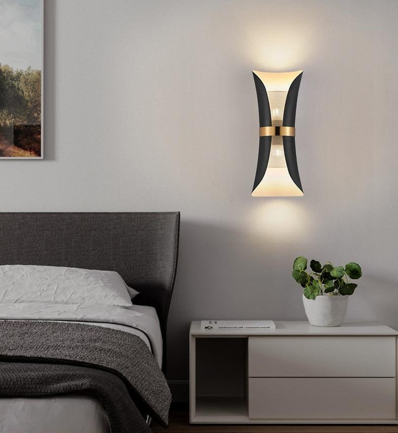 Europäische Schleifen-Wandlampe