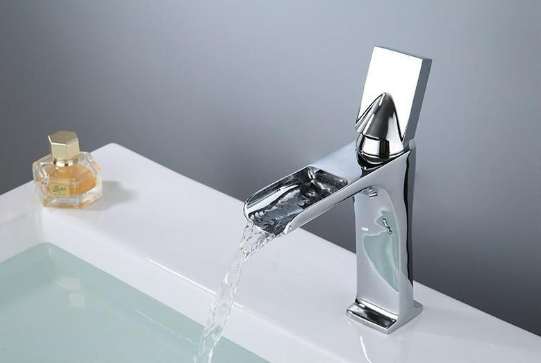 Fallon - Moderne Wasserfallarmatur
