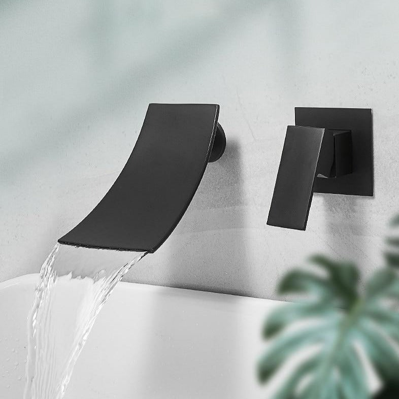 Wandmontierte Gebogene Wasserfallarmatur