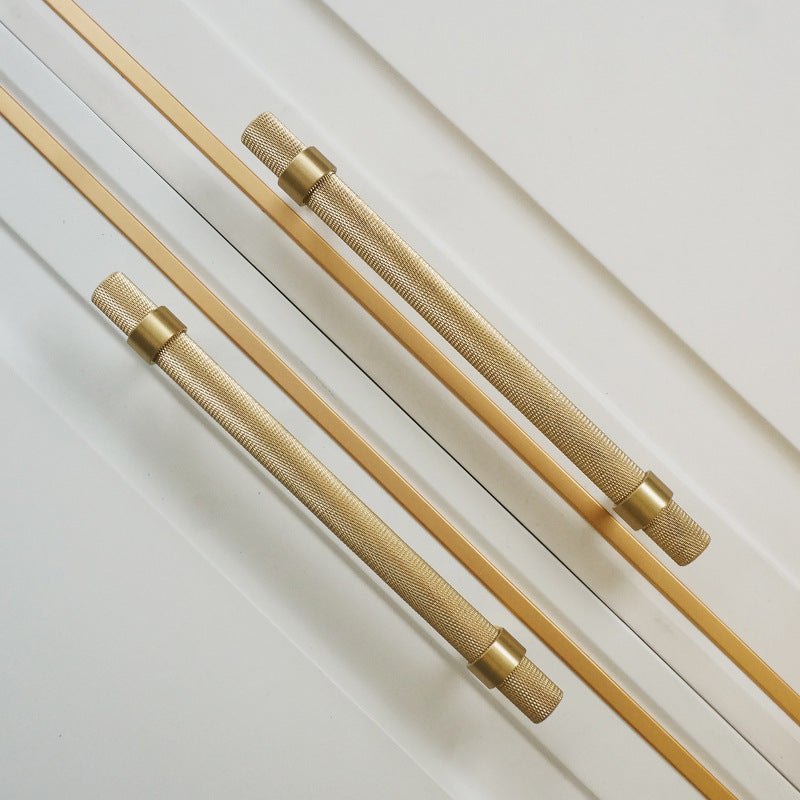 Moderne Struktur-Messing-Schrank- und Schubladengriffe